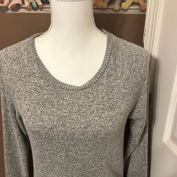Moondance Tops - Moon dance Gray Knit Top Size Xsmall